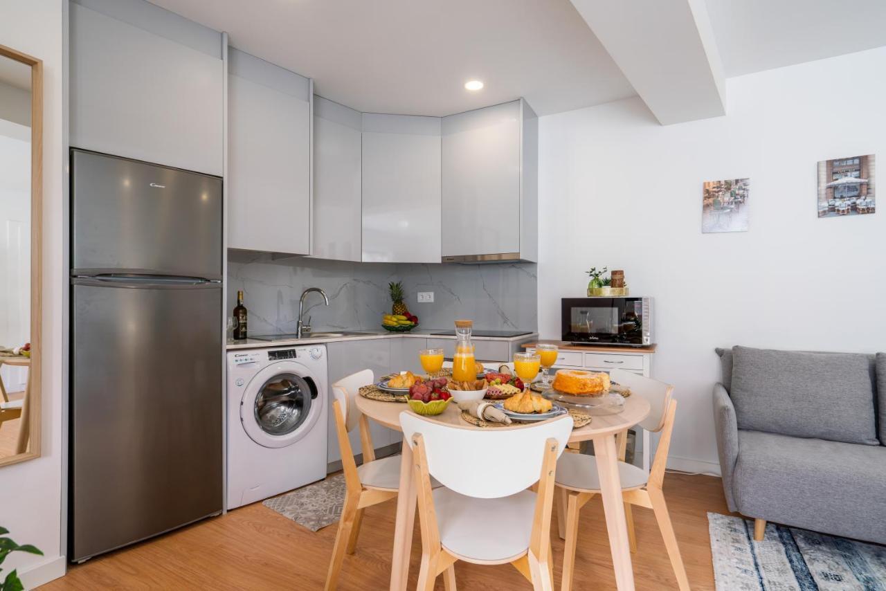 Host Wise - Comfy Sunny Flat - Prime Location Apartment Porto Exterior photo