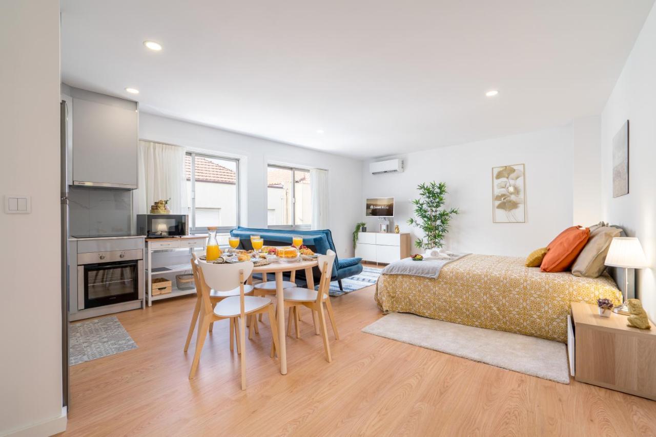 Host Wise - Comfy Sunny Flat - Prime Location Apartment Porto Exterior photo